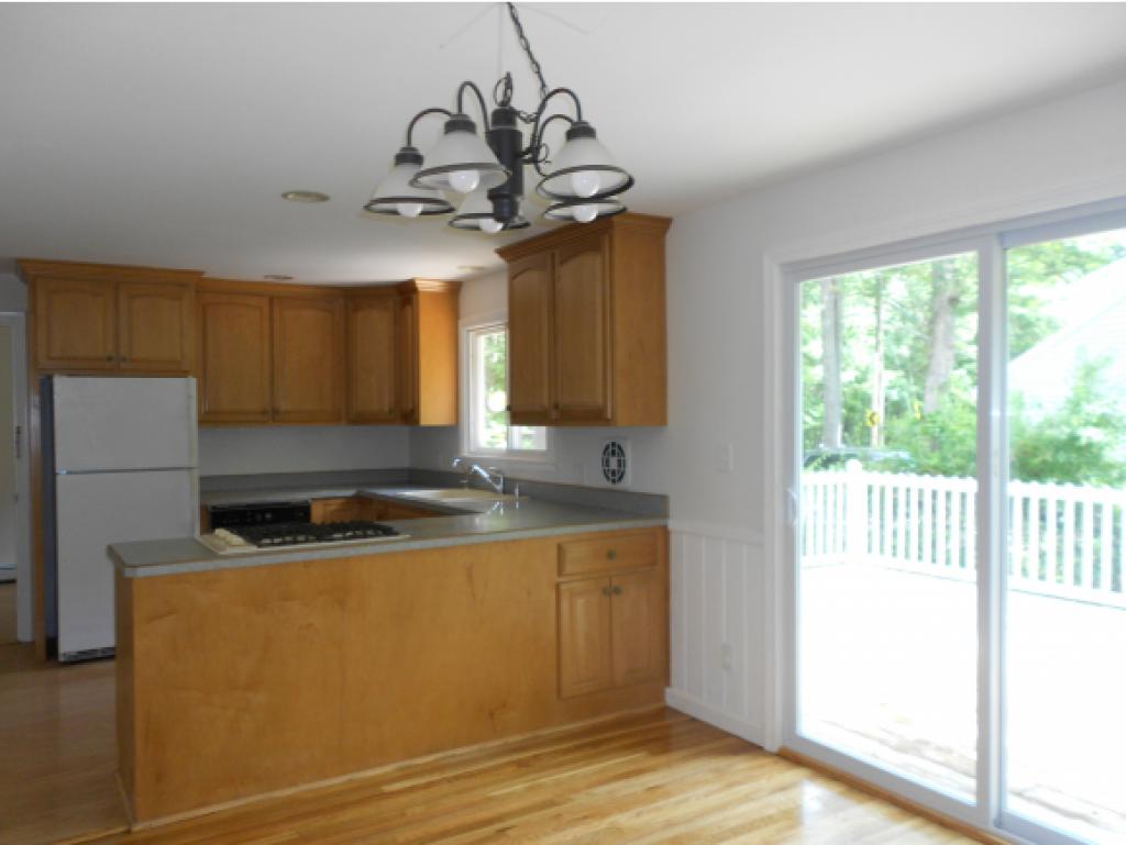 80 Taft Road Portsmouth, NH 03801 - Photo 3 of 16