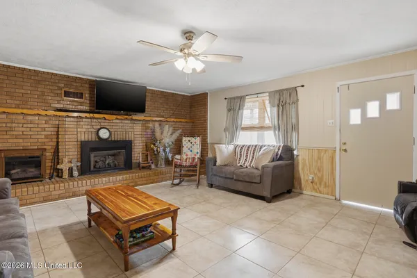 $450,000 | 2729 Davis Road, Benton, MS 39039