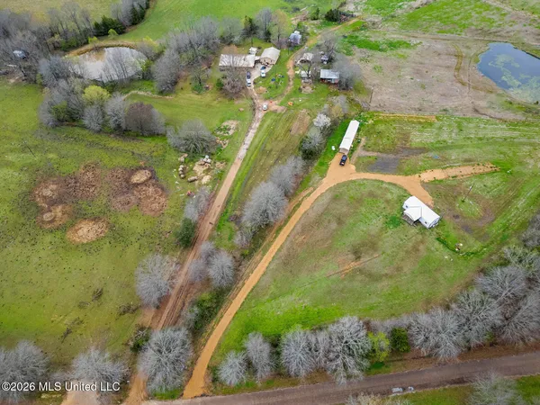 $450,000 | 2729 Davis Road, Benton, MS 39039