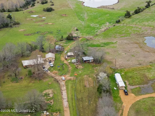 $450,000 | 2729 Davis Road, Benton, MS 39039