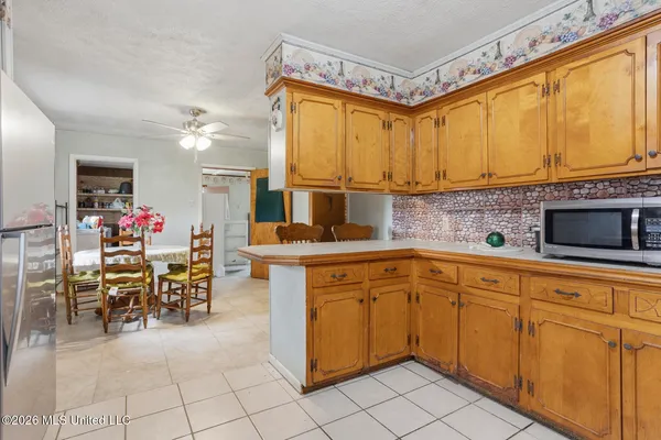 $450,000 | 2729 Davis Road, Benton, MS 39039