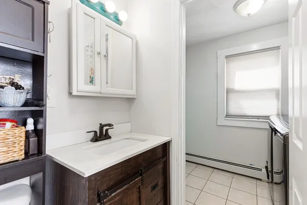$389,900 | 75 Auburn Street, Brockton, MA 02302