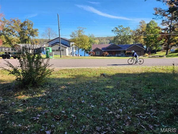 $23,500 | 1987 Lakeshore Drive, Cuba, MO 65453