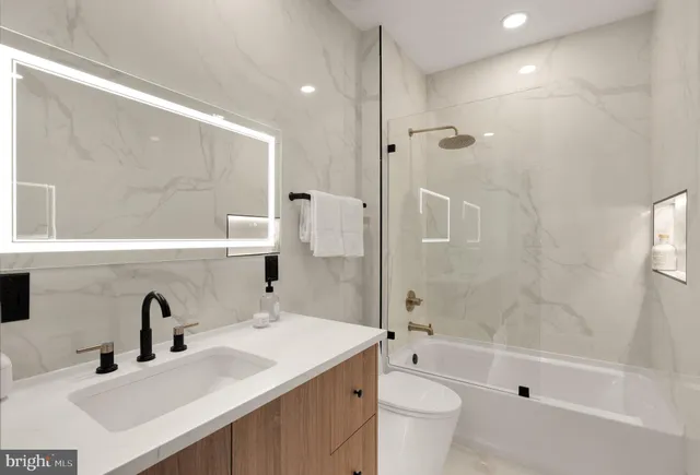 $1,499,900 | 733 Euclid Street Northwest, Unit 303, Washington, DC 20001