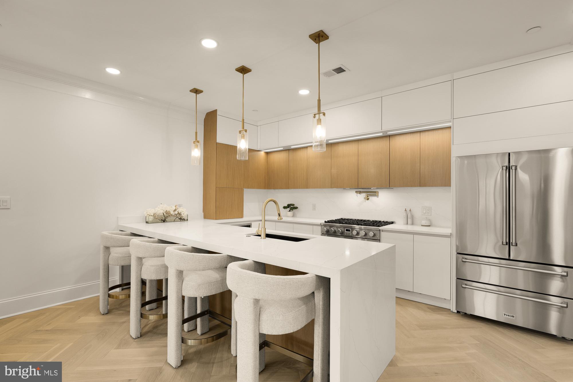 733 Euclid Street Northwest, Unit 303 Washington, DC 20001 - Photo 9 of 56