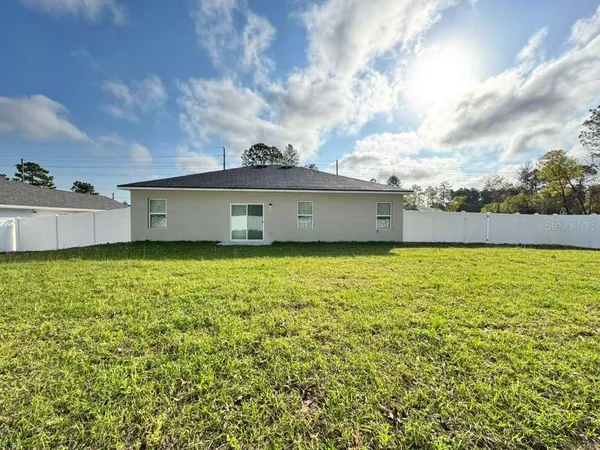 $1,995 | 769 Marion Oaks Pass, Ocala, FL 34473