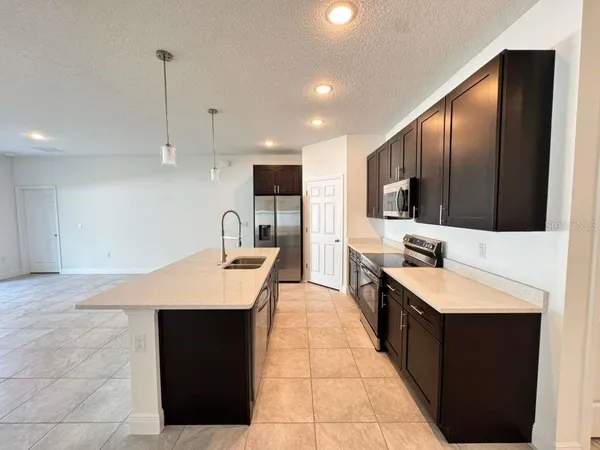 $1,995 | 769 Marion Oaks Pass, Ocala, FL 34473