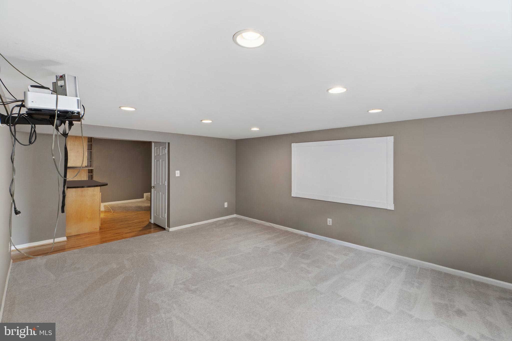 21163 Crocus Terrace Ashburn, VA 20147 - Photo 18 of 33