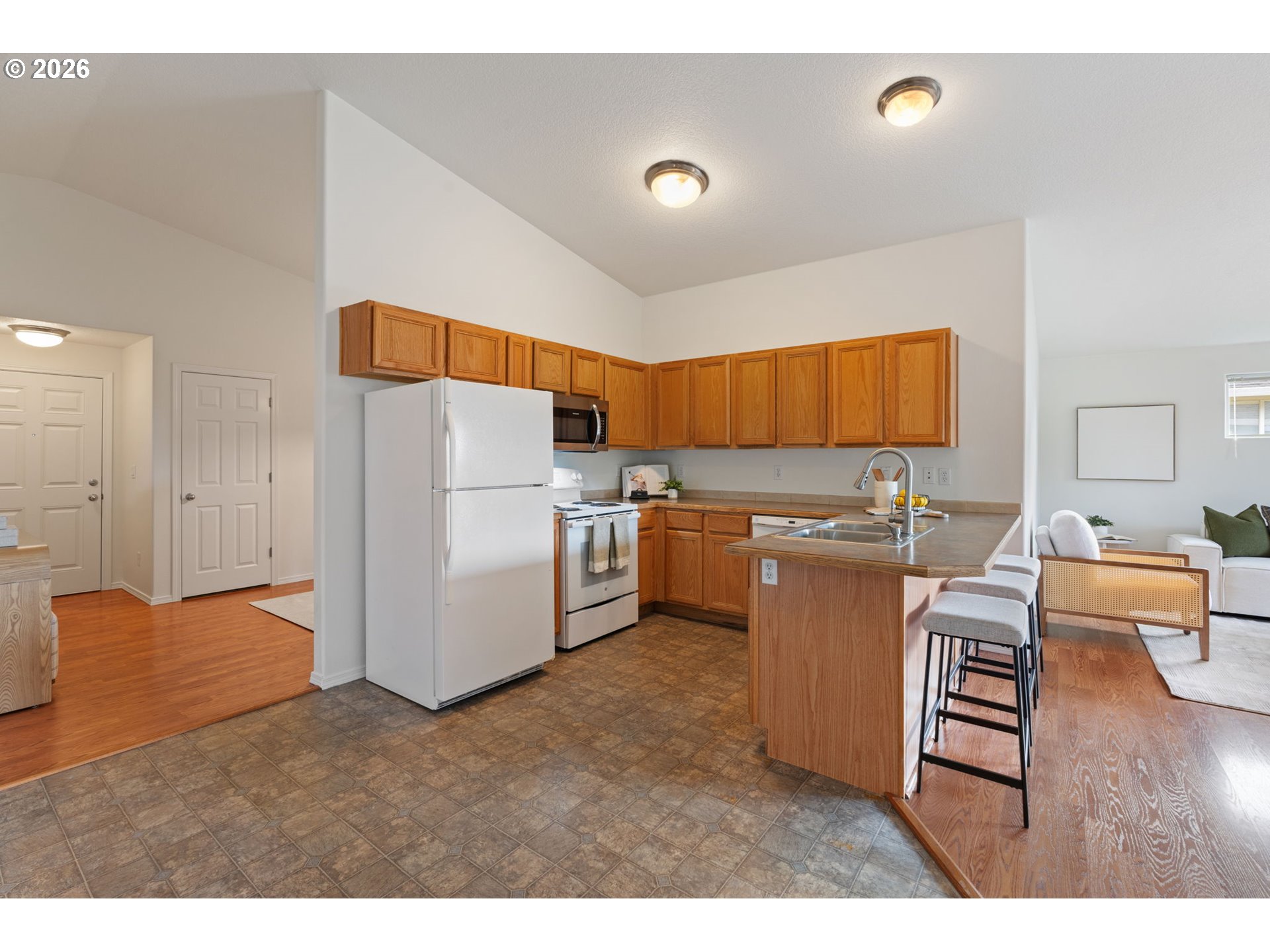 11020 Rees Street Northeast Donald, OR 97020 - Photo 6 of 36 Gallery Image 6