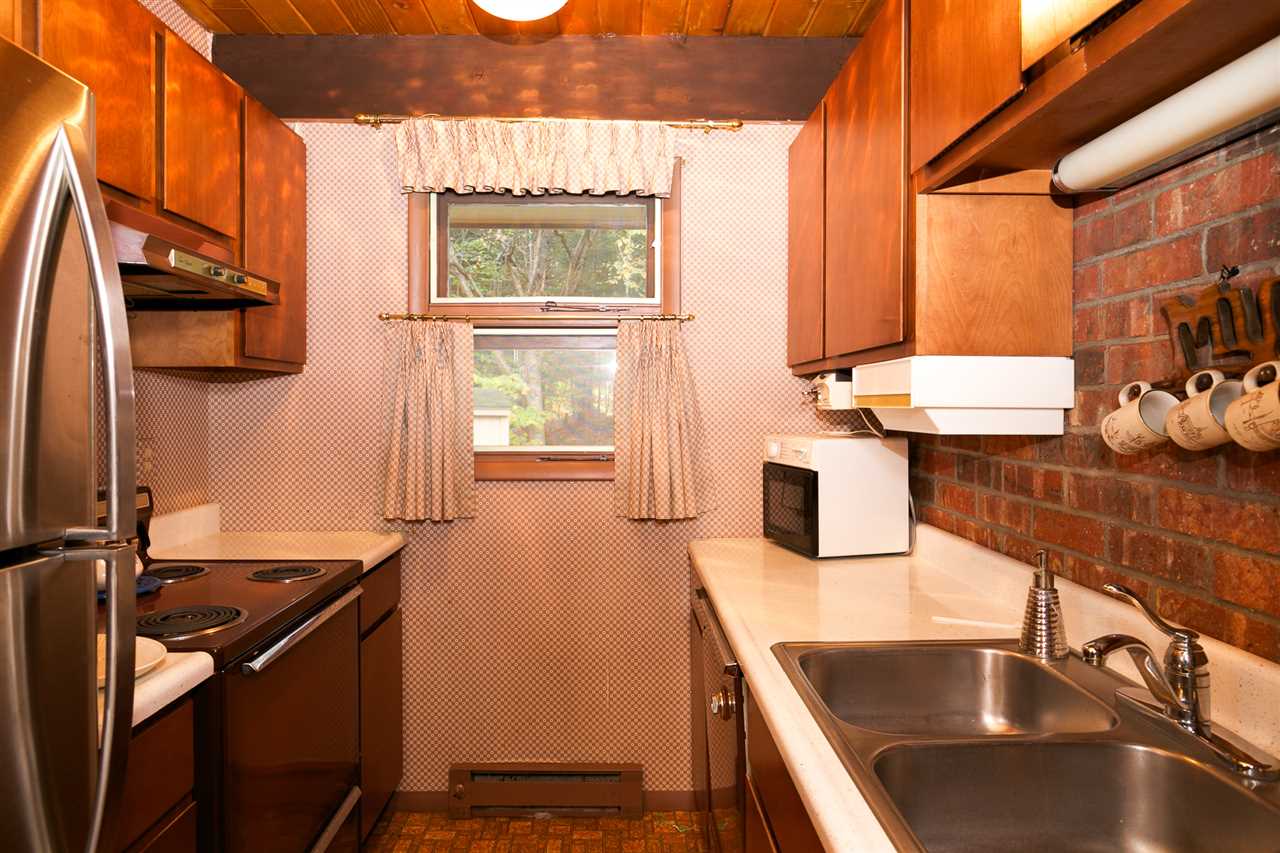 685 Cottage Club Road, Unit 16 Stowe, VT 05672 - Photo 11 of 28 Gallery Image 11