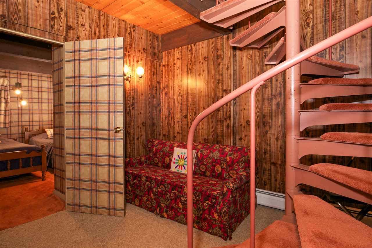 685 Cottage Club Road, Unit 16 Stowe, VT 05672 - Photo 16 of 28 Gallery Image 16