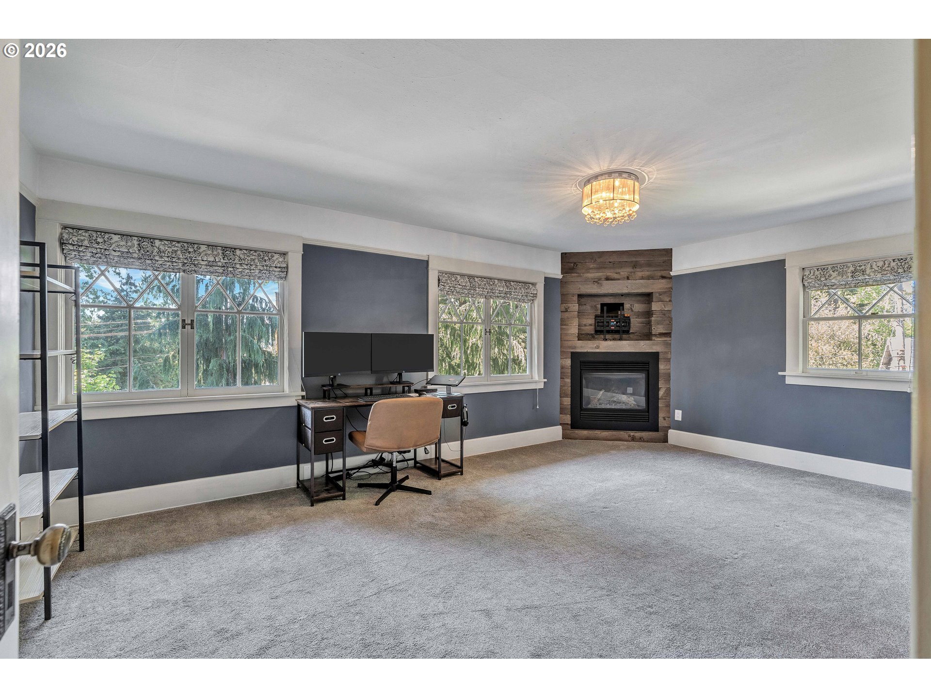 2712 Southwest Patton Road Portland, OR 97201 - Photo 18 of 36 Gallery Image 18