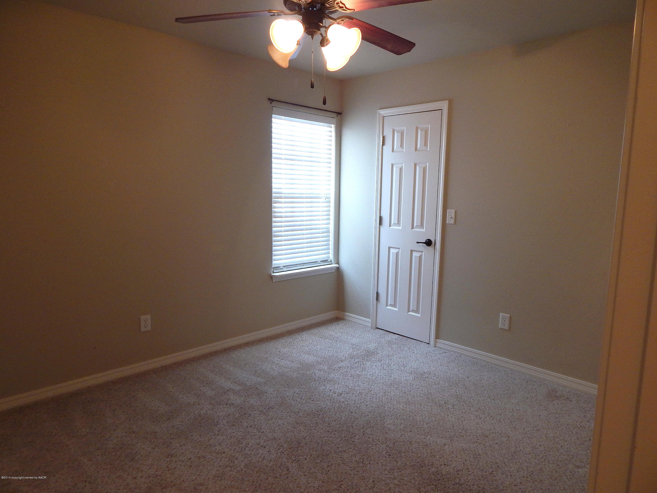 5302 Pleasant Court Amarillo, TX 79110 - Photo 20 of 22 a view of an empty room with a window