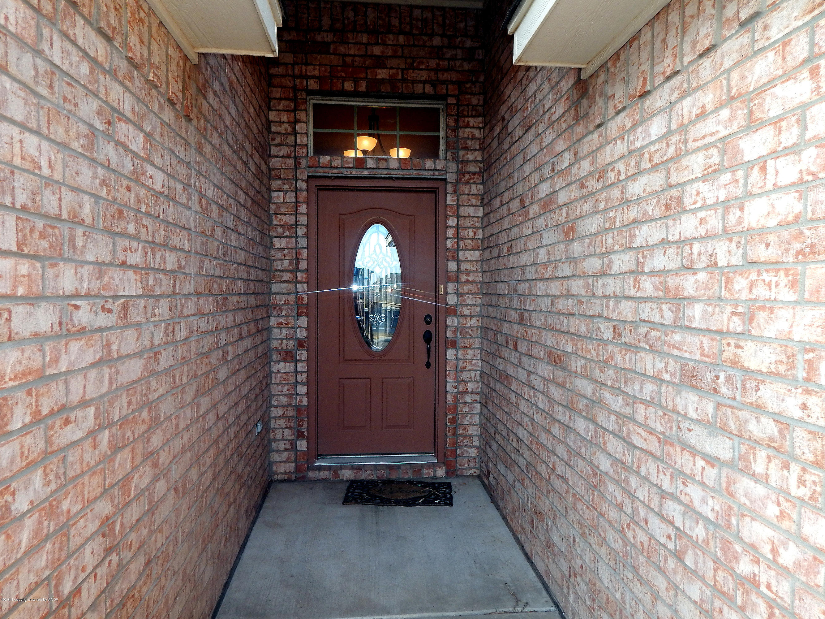 5302 Pleasant Court Amarillo, TX 79110 - Photo 3 of 22 a view of entryway door