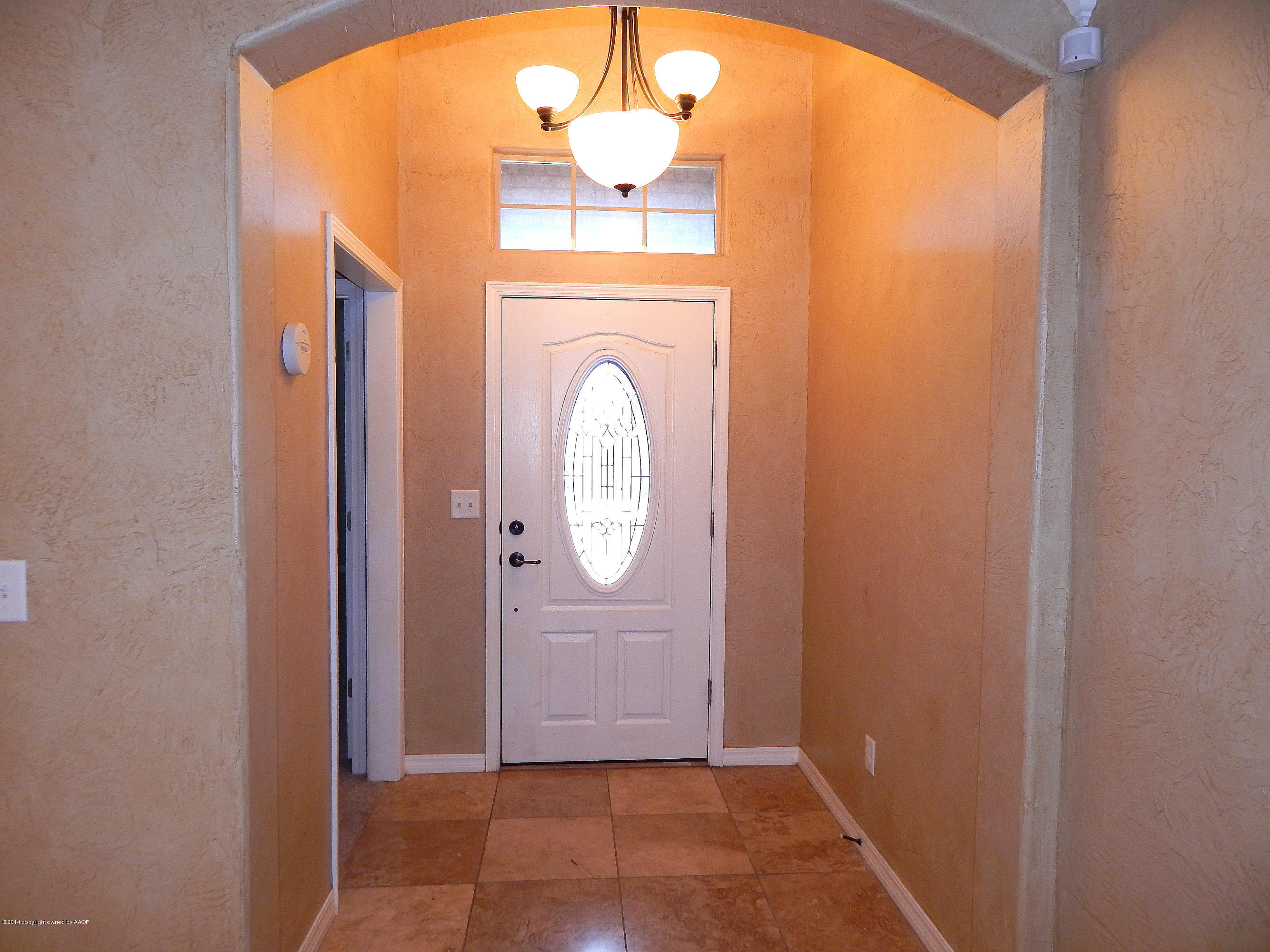 5302 Pleasant Court Amarillo, TX 79110 - Photo 4 of 22 a view of entryway with wooden floor