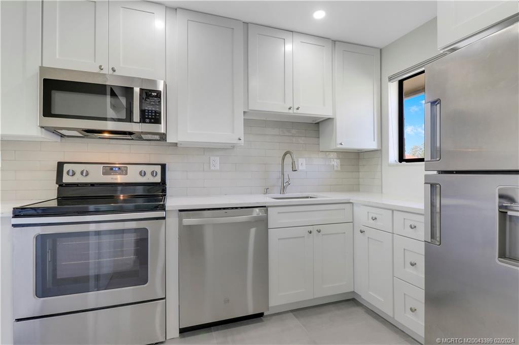 5313 Southeast Miles Grant Road, Unit 202 Stuart, FL 34997 - Photo 1 of 27 Gallery Image 1