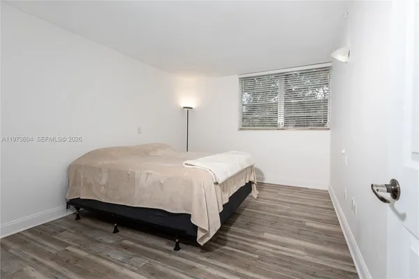 $2,050 | 8889 Fontainebleau Boulevard, Unit 201, Miami, FL 33172