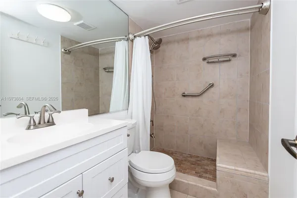 $2,050 | 8889 Fontainebleau Boulevard, Unit 201, Miami, FL 33172