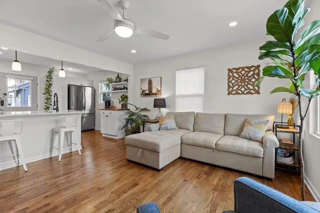 $2,500 | 807 Spears Avenue, Chattanooga, TN 37405