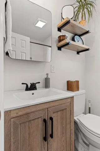 $2,500 | 807 Spears Avenue, Chattanooga, TN 37405