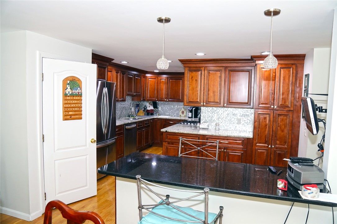 5390 Post Road, Unit 5 East Greenwich, RI 02818 - Photo 7 of 17 Plenty of cabinets