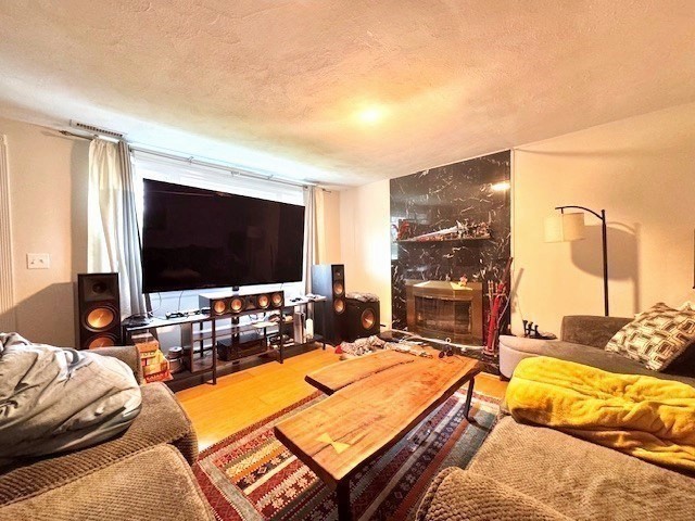 1247 Trapelo Road Waltham, MA 02451 - Photo 4 of 14