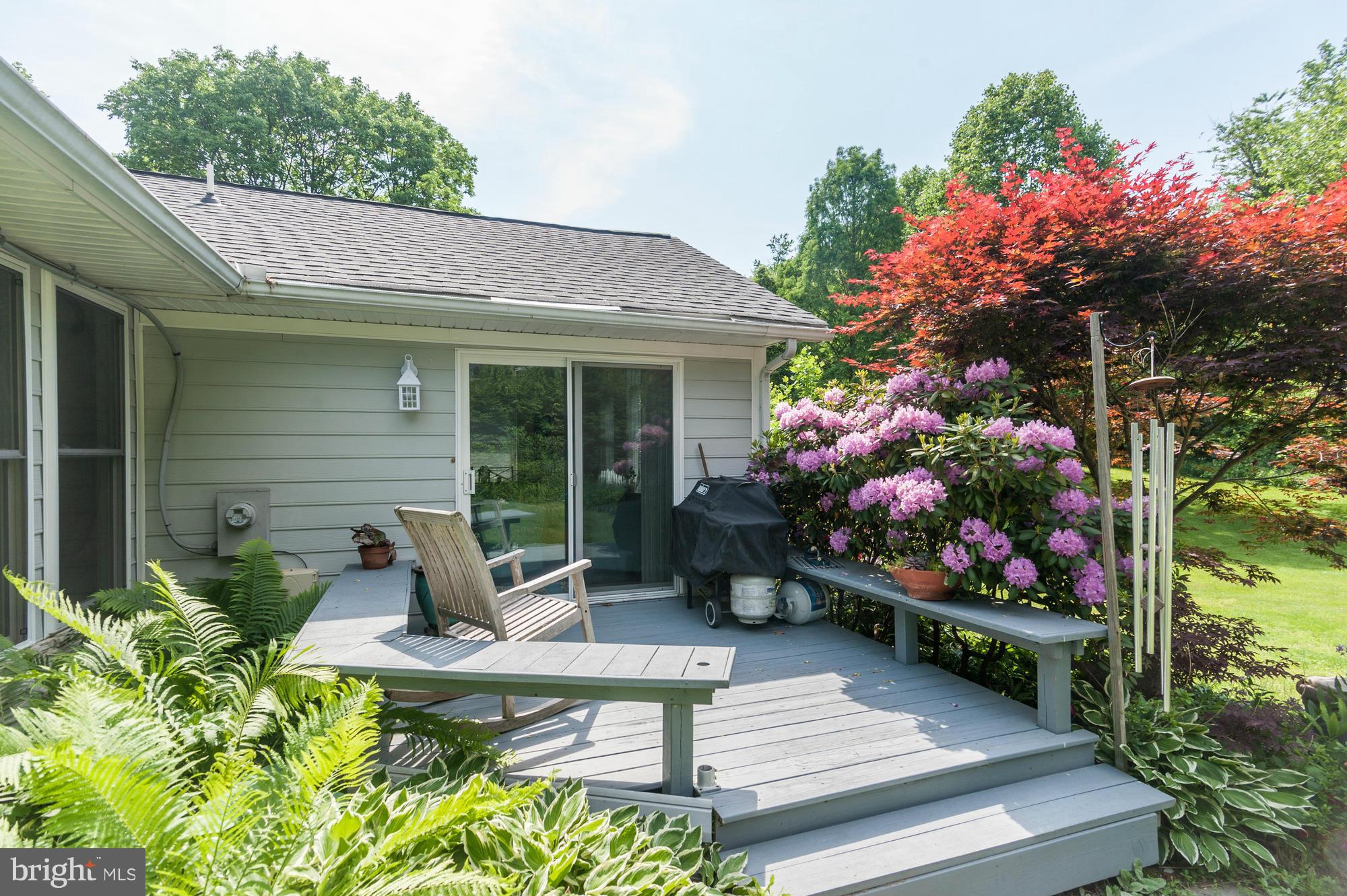 10834 Braeburn Road Columbia, MD 21044 - Photo 27 of 30 Back Deck