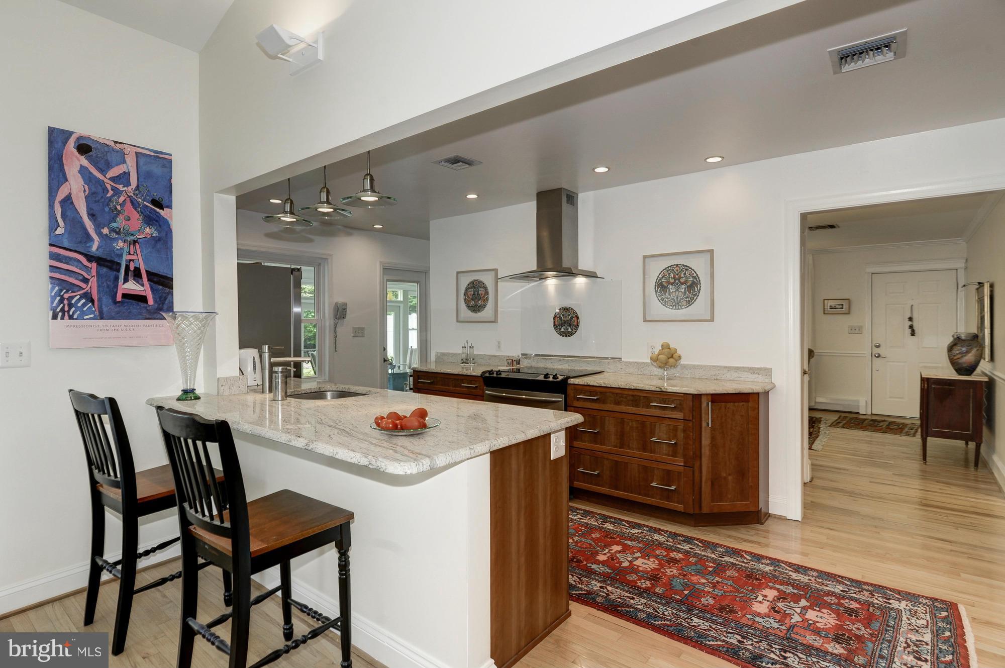 10834 Braeburn Road Columbia, MD 21044 - Photo 10 of 30 Breakfast Bar