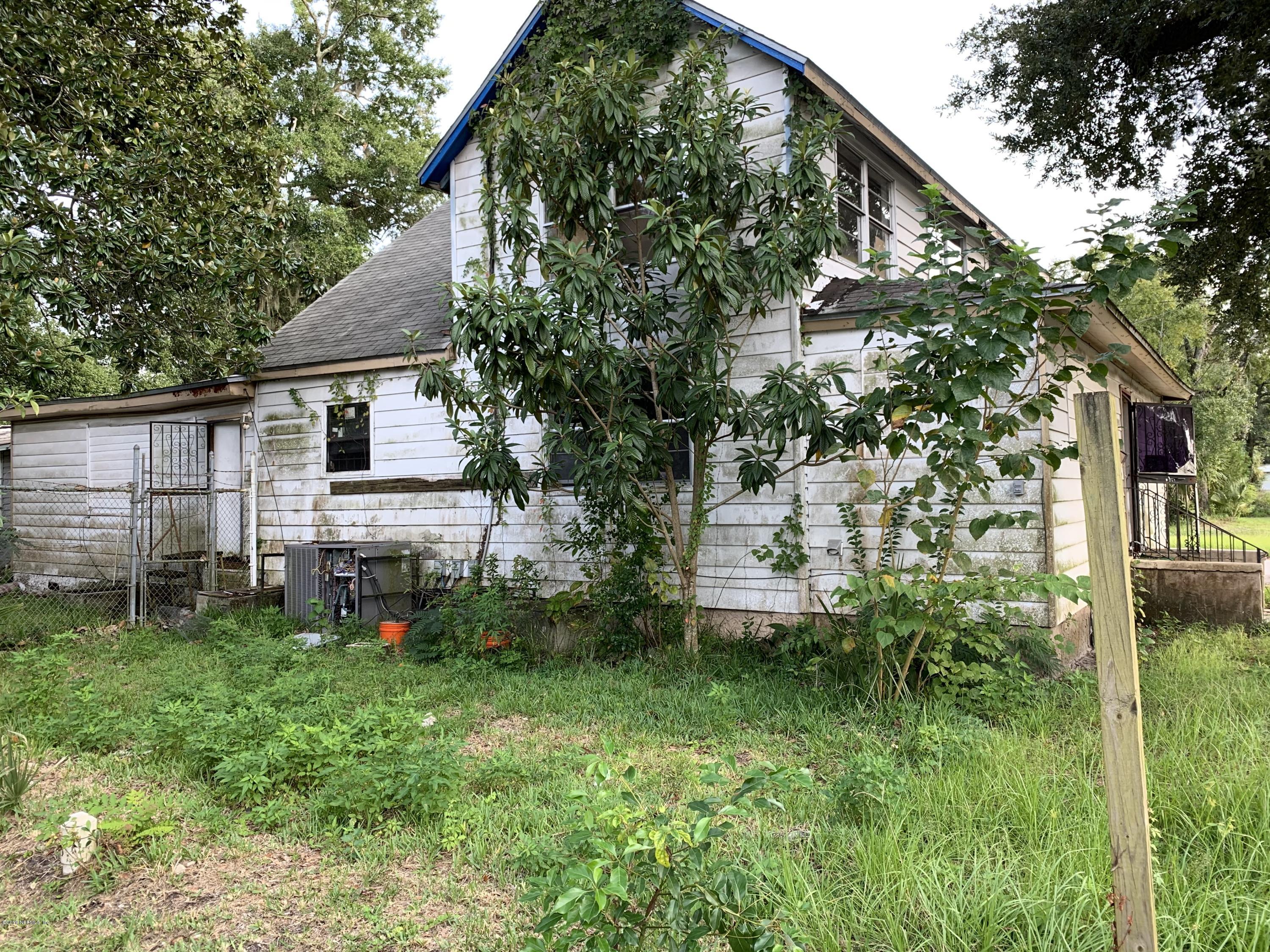 1309 Rushing Street Jacksonville, FL 32209 - Photo 11 of 13 Side of House