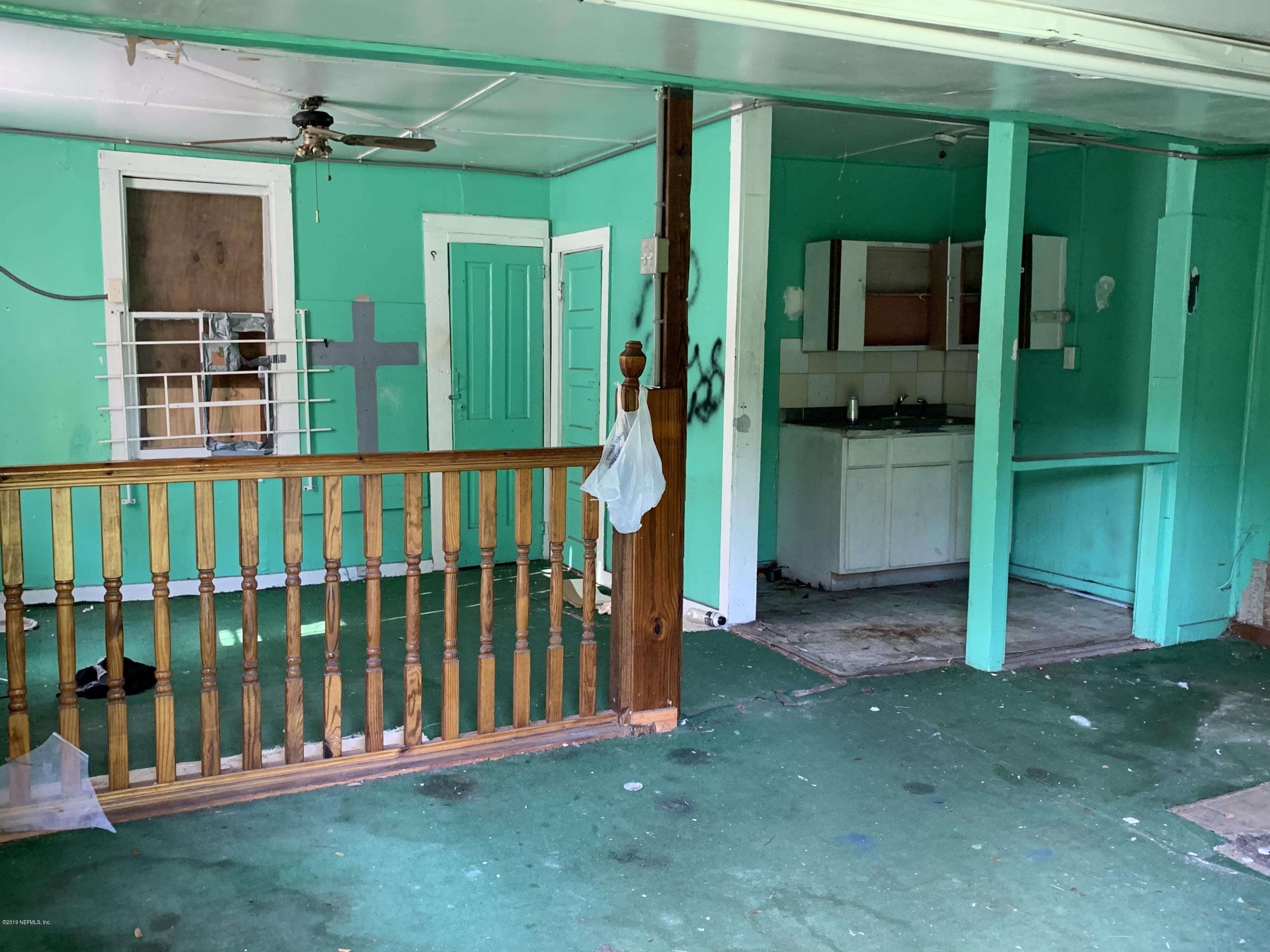 1309 Rushing Street Jacksonville, FL 32209 - Photo 3 of 13 Inside Efficiency