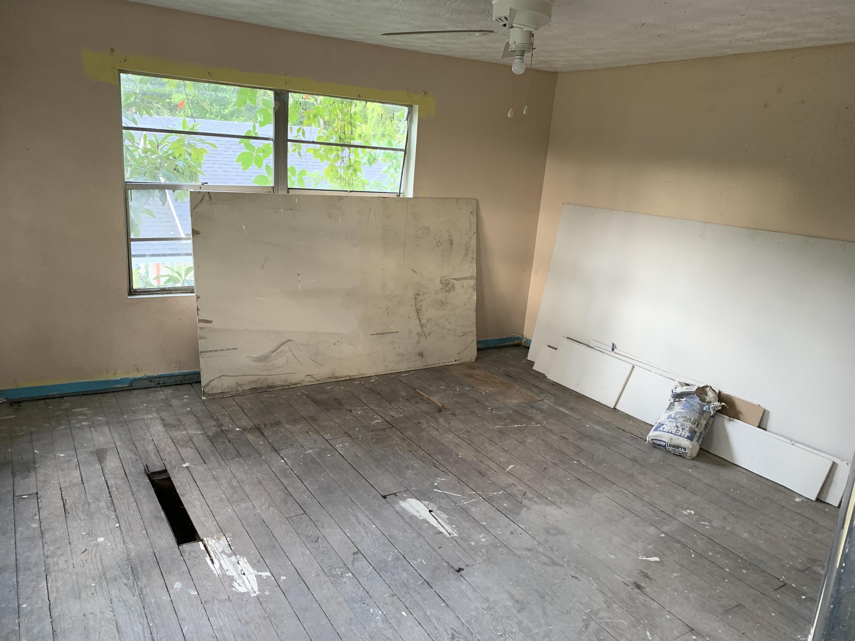 1309 Rushing Street Jacksonville, FL 32209 - Photo 8 of 13 Bedroom
