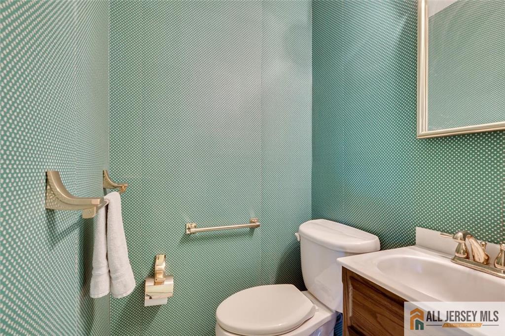 9 Boxwood Road Piscataway, NJ 08854 - Photo 43 of 51 Gallery Image 43