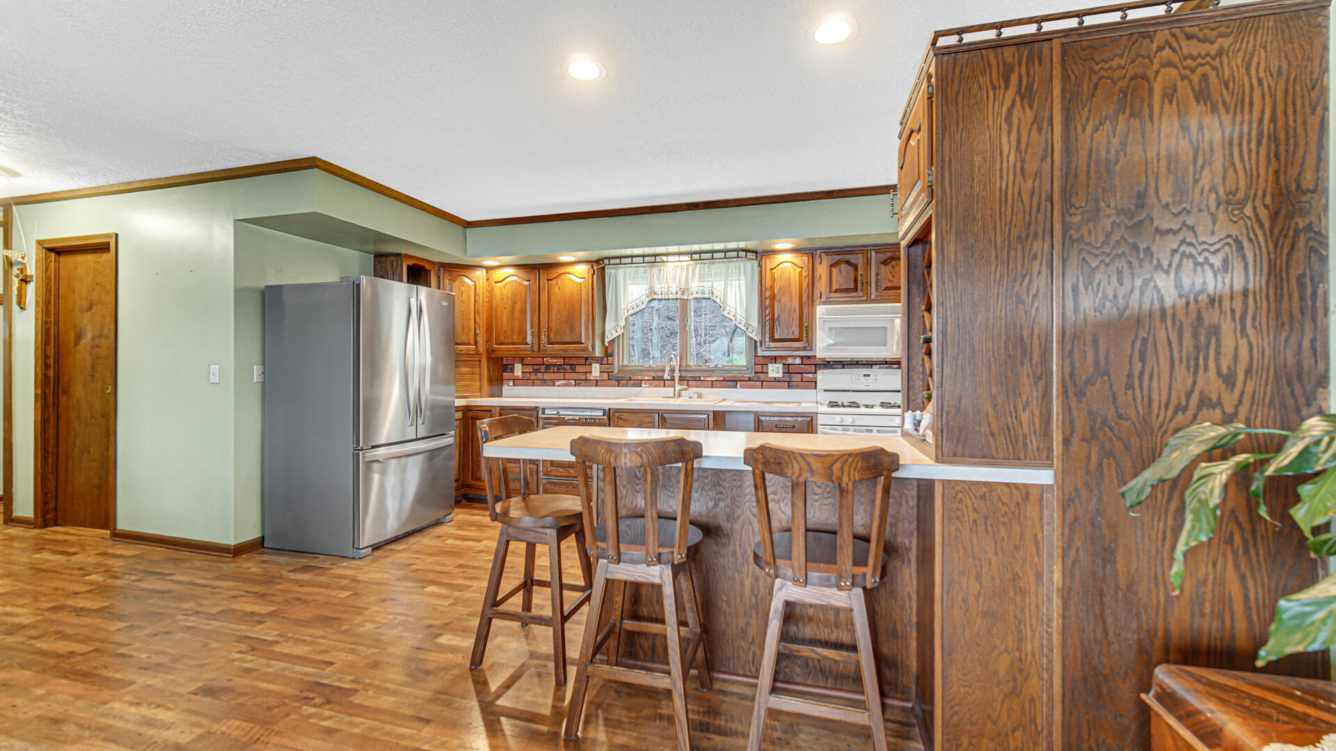 1588 West Severs Road La Porte, IN 46350 - Photo 10 of 34 1920x1080
