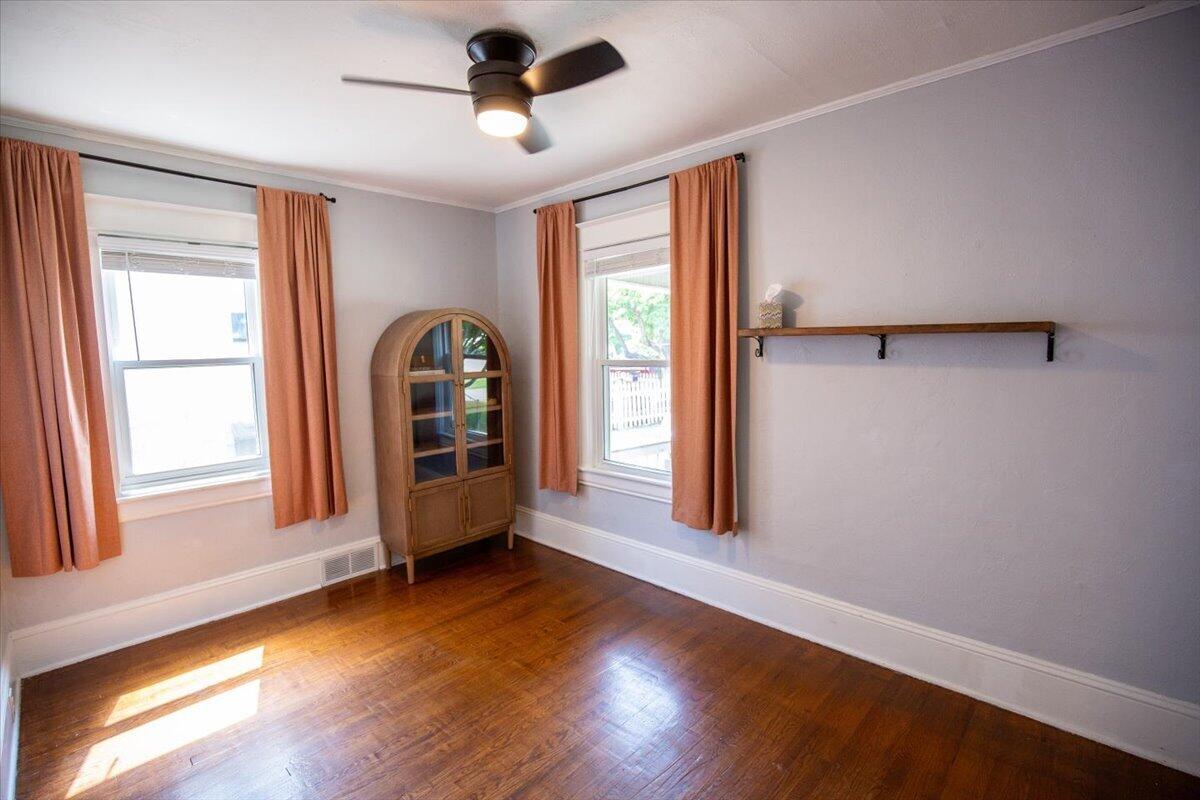 2446 Montvale Road Southwest Roanoke, VA 24015 - Photo 9 of 43 12-2446-Montvale-13