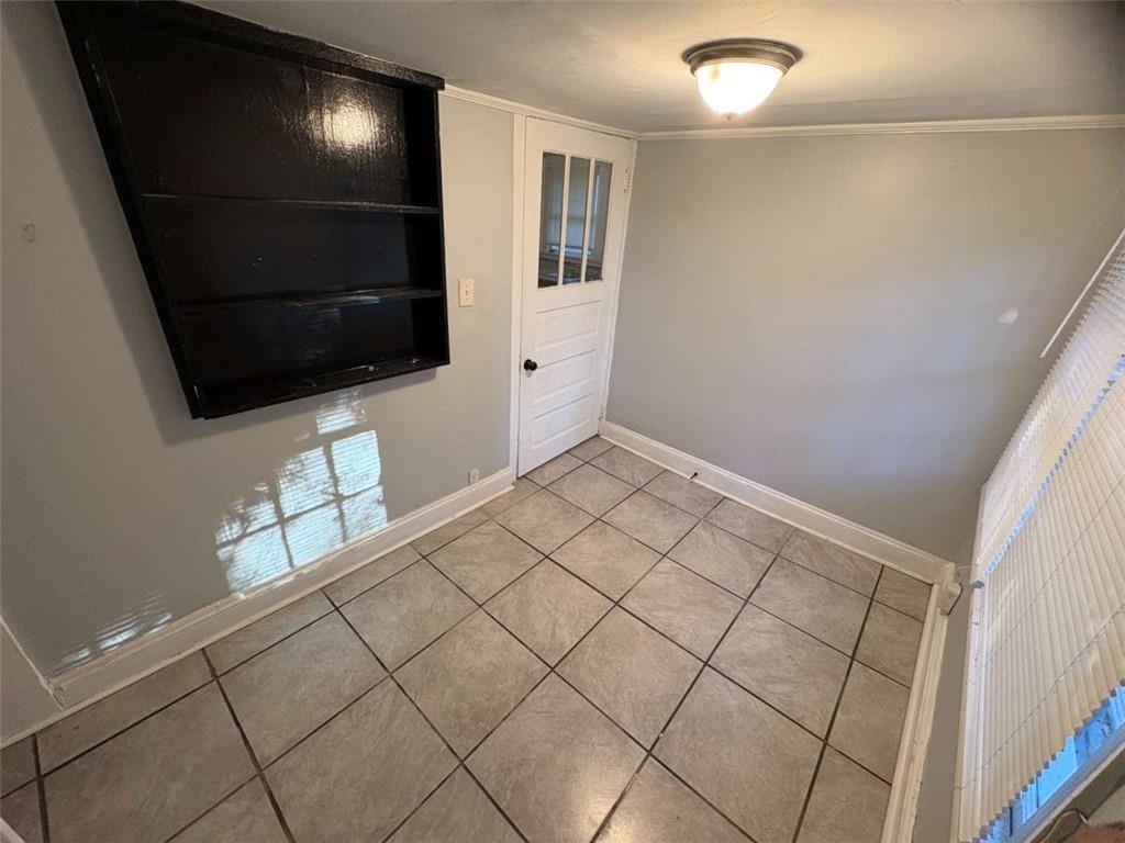 2421 Fairburn Road Southwest Atlanta, GA 30331 - Photo 15 of 15 a view of an empty room