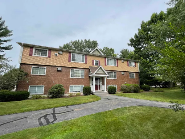 $1,669 | 3961 Old Brown Avenue, Unit 72, Manchester, NH 03103