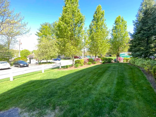 $1,669 | 3961 Old Brown Avenue, Unit 72, Manchester, NH 03103