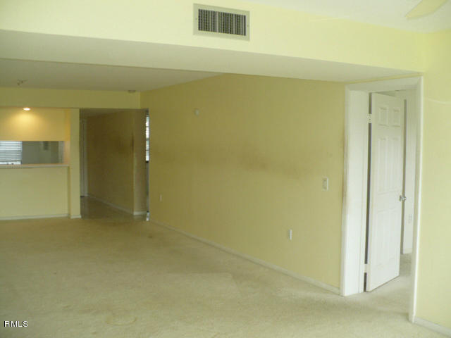 6097 Balboa Circle, Unit 305 Boca Raton, FL 33433 - Photo 3 of 11 Living Room