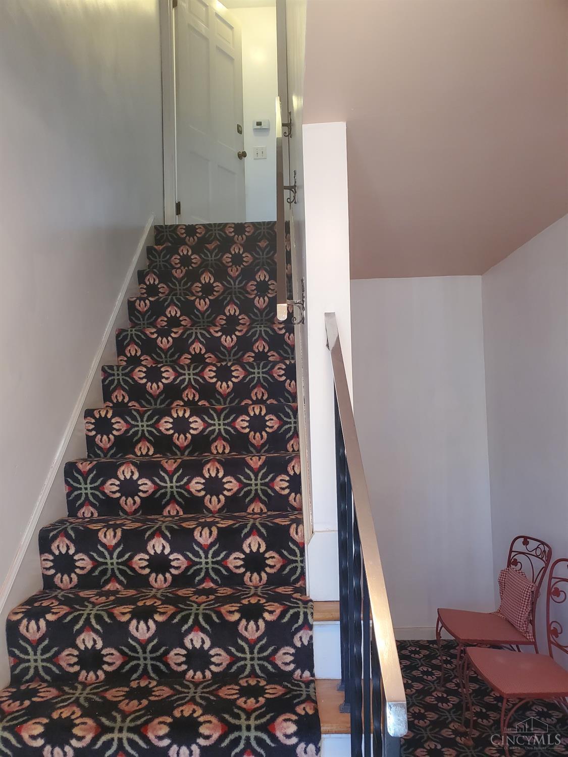 5236 Ralph Avenue Cincinnati, OH 45238 - Photo 4 of 20 Gallery Image 4