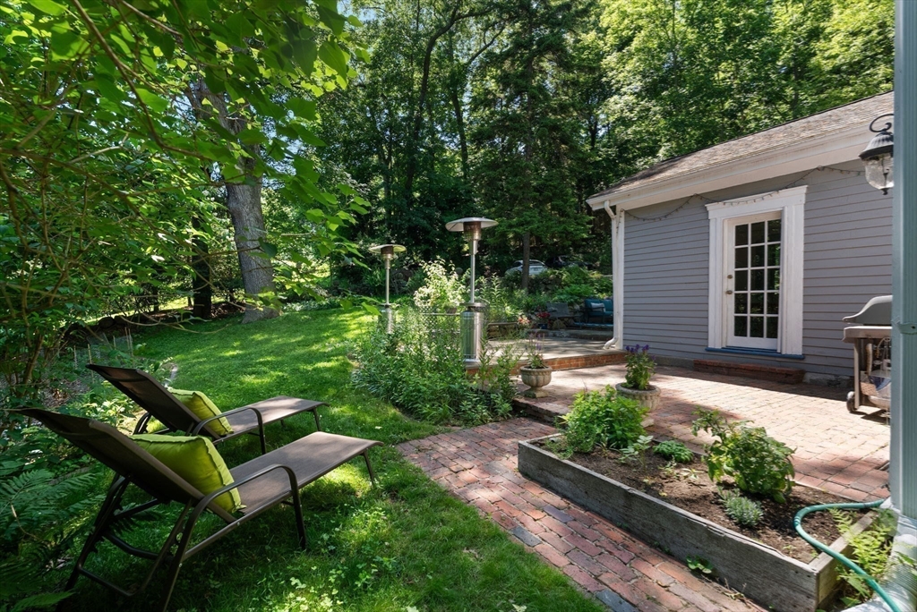 1 Hay Road Belmont, MA 02478 - Photo 31 of 38