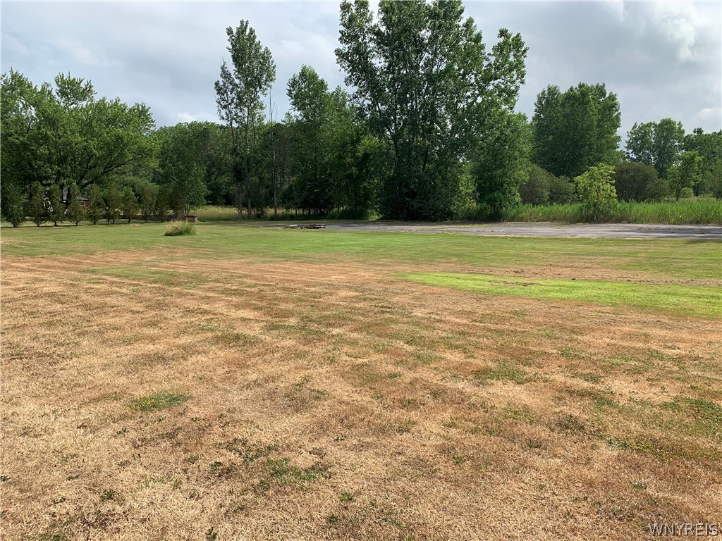 6419 Ridge Road Newfane, NY 14094 - Photo 12 of 25