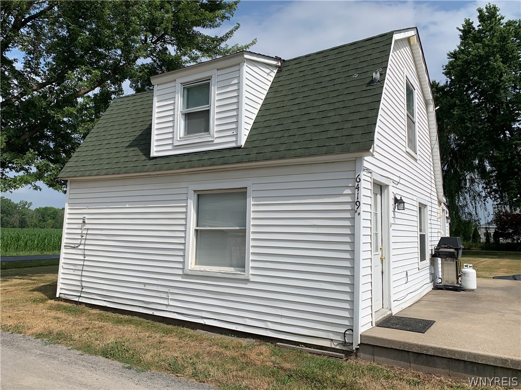 6419 Ridge Road Newfane, NY 14094 - Photo 13 of 25