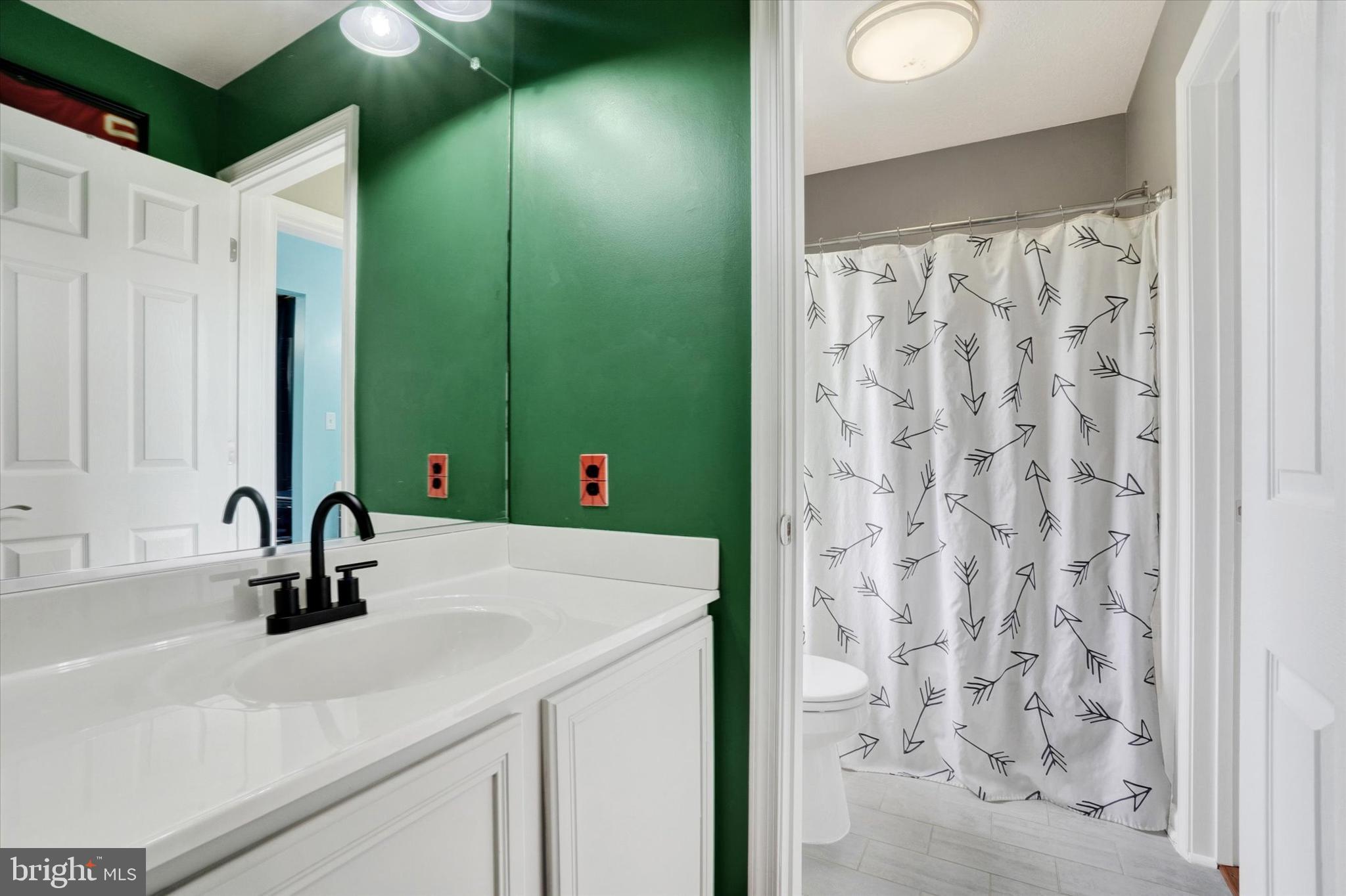 1685 Bahns Mill Road Windsor, PA 17366 - Photo 29 of 75 Bedroom 3 attached bathroom