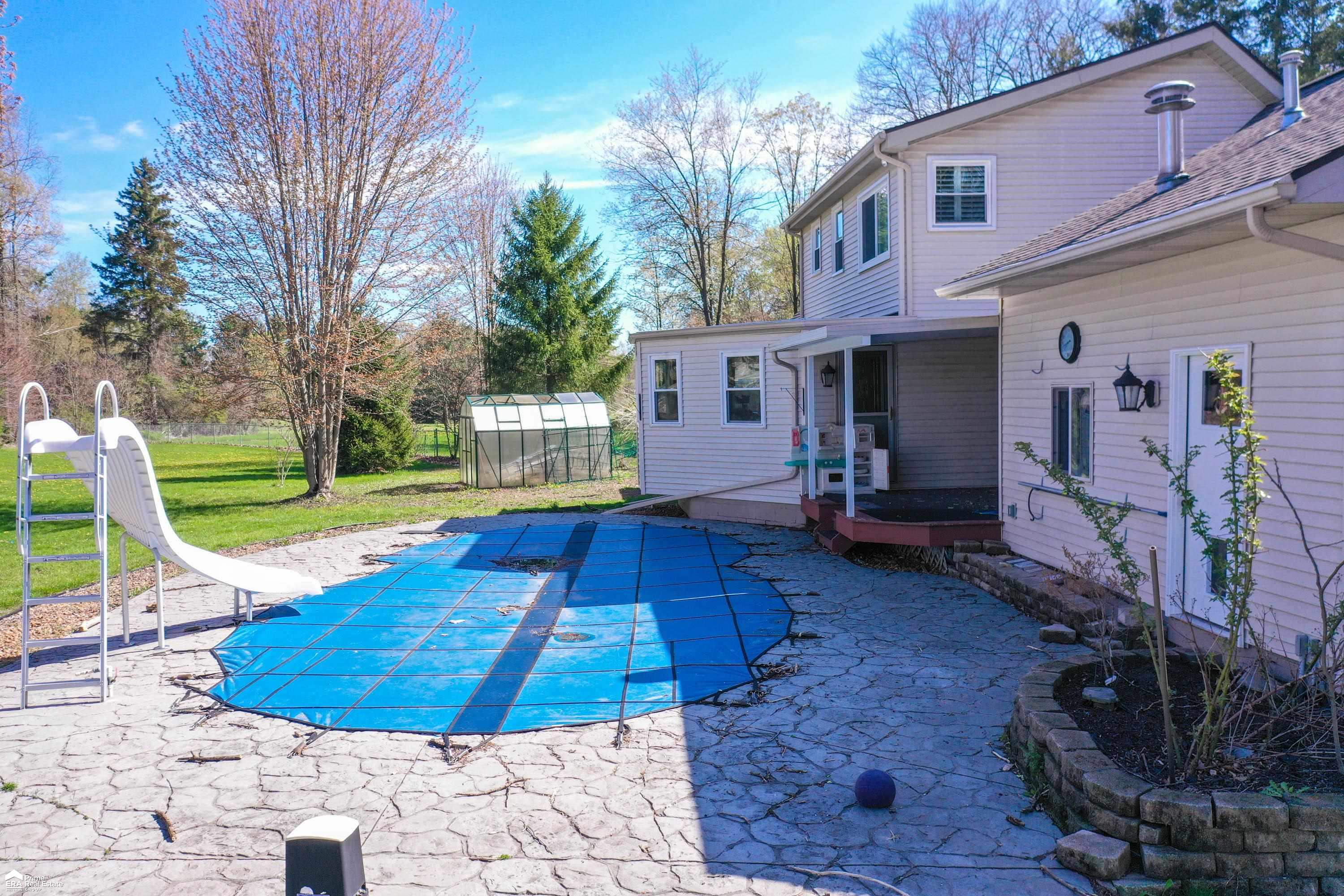 11940 Caldwaller Road Fenton, MI 48430 - Photo 13 of 37 50108821-12.JPG