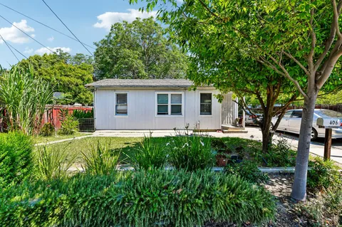 $299,000 | 406 F Street, West Sacramento, CA 95605