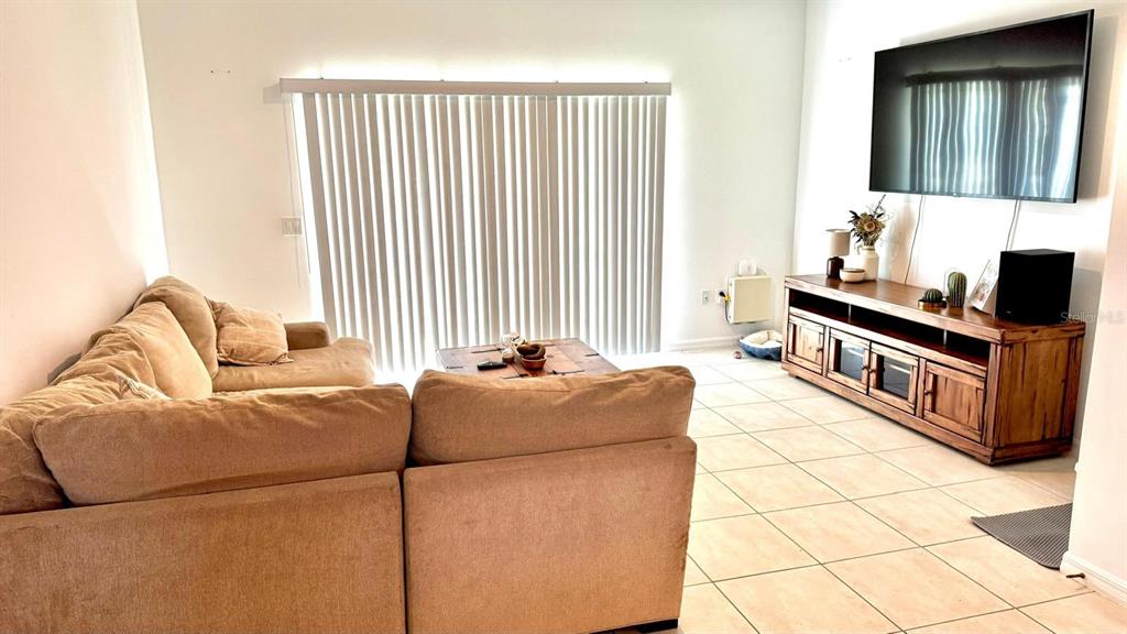 3322 Composition Street Kissimmee, FL 34758 - Photo 4 of 18