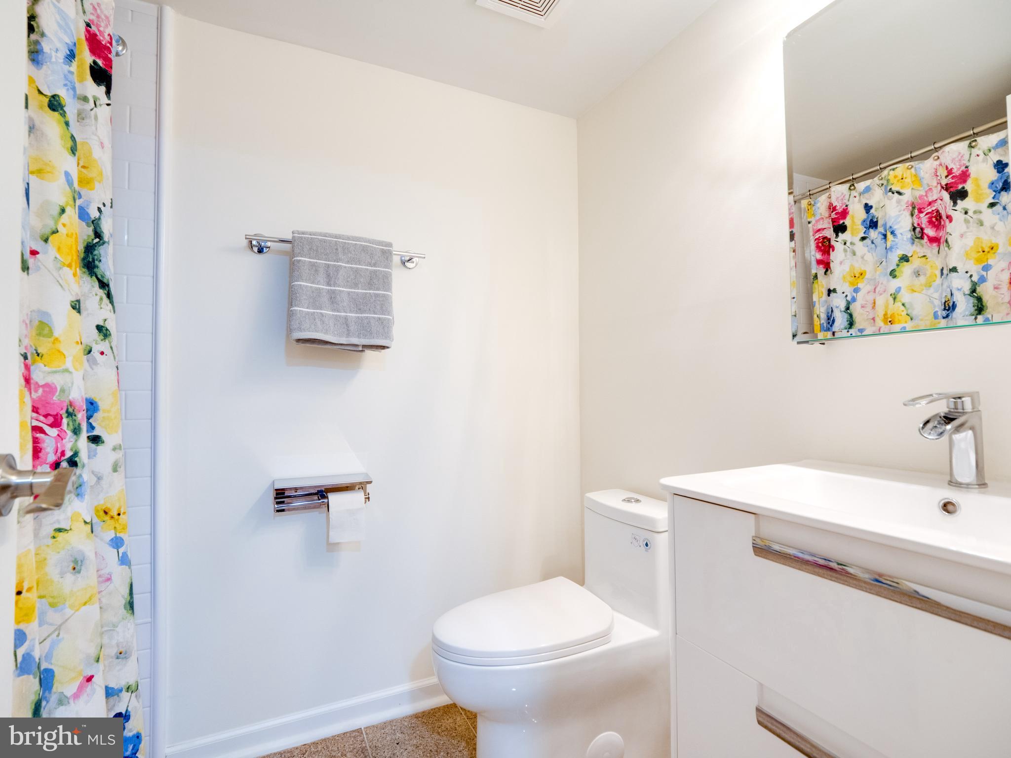 2245 Castle Rock Square, Unit 12C Reston, VA 20191 - Photo 20 of 37 Gallery Image 20