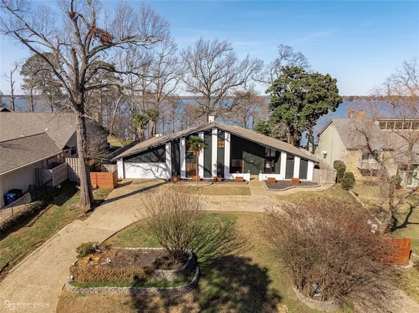 a view of multiple house with outdoor space