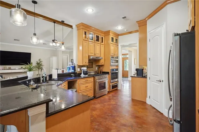 $1,125,000 | 85312 Highway 437, Covington, LA 70435