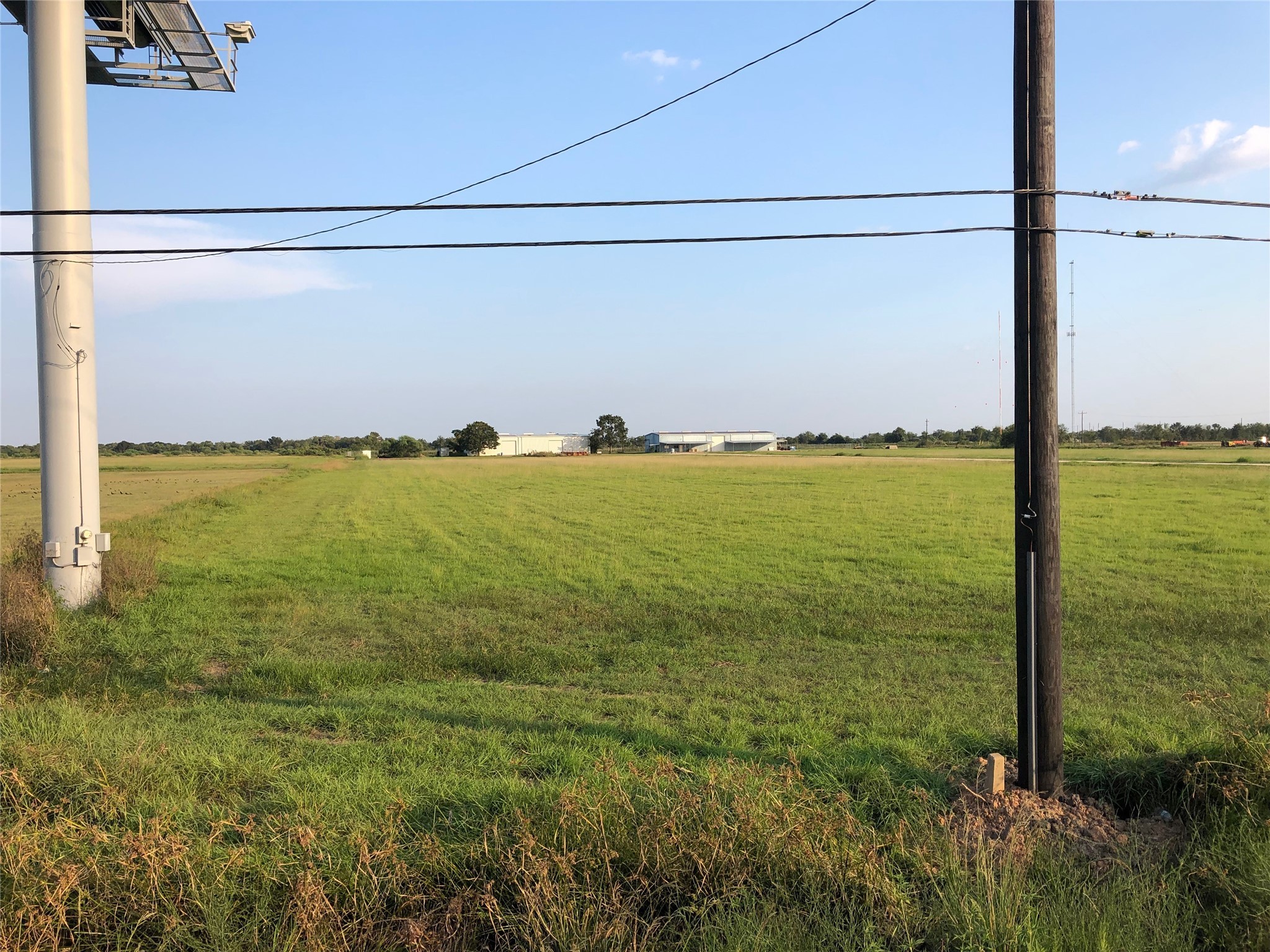 3715 Highway 59 Rosenberg, TX 77471 - Photo 15 of 20 a view of an ocean from a balcony